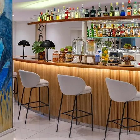 Отель Serhs Rivoli Rambla 4*