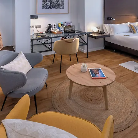 Hotel Serhs Rivoli Rambla 4*